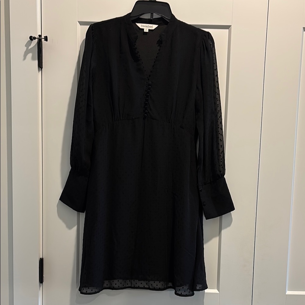 DAVI & DANI Black V-Neck Long Sleeve Dress